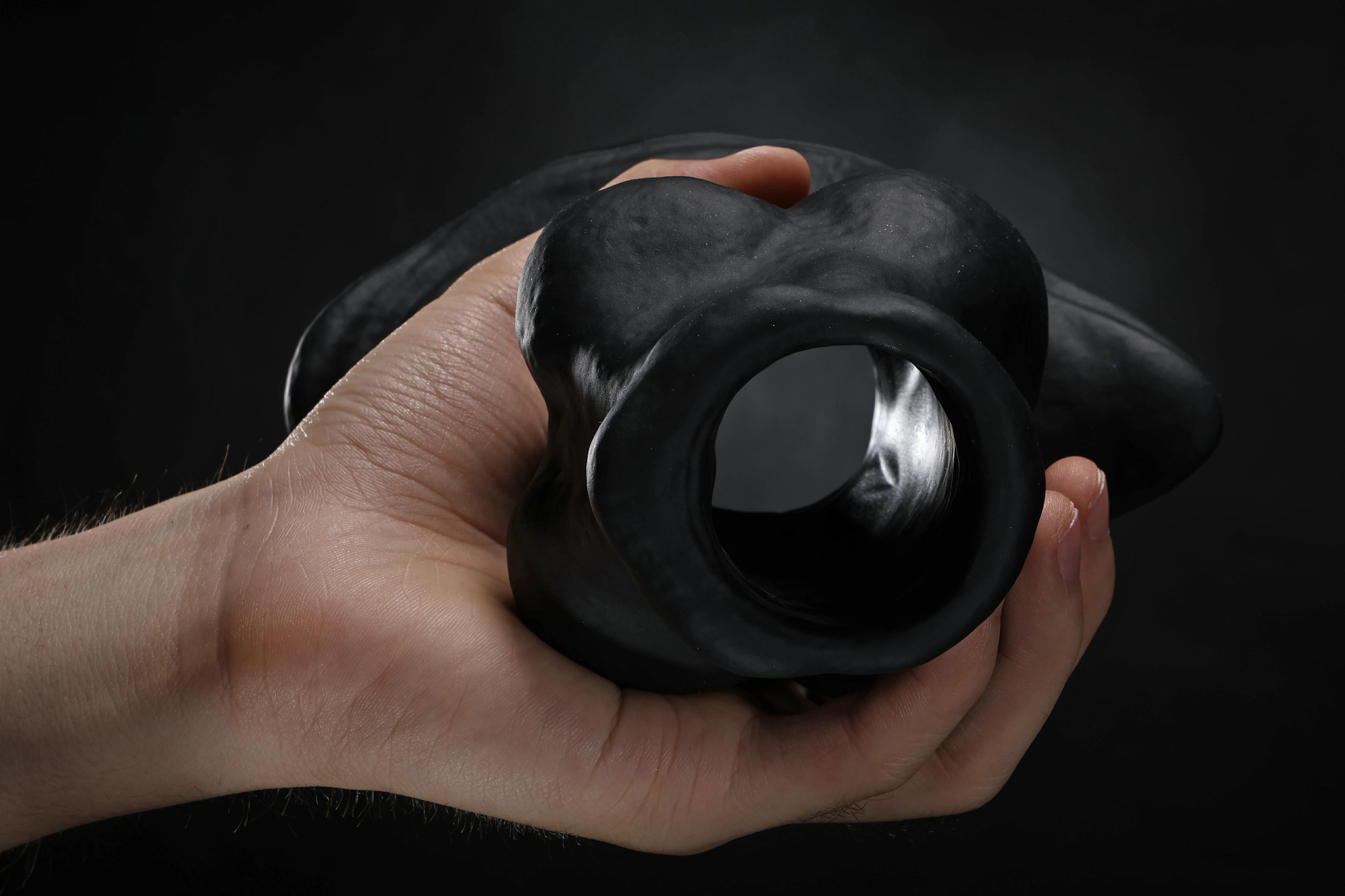 A tunnel butt plug(anal plug) - The portal of your asshole. GreedyCluster A tunnel butt plug(anal plug) - The portal of your asshole. GreedyCluster