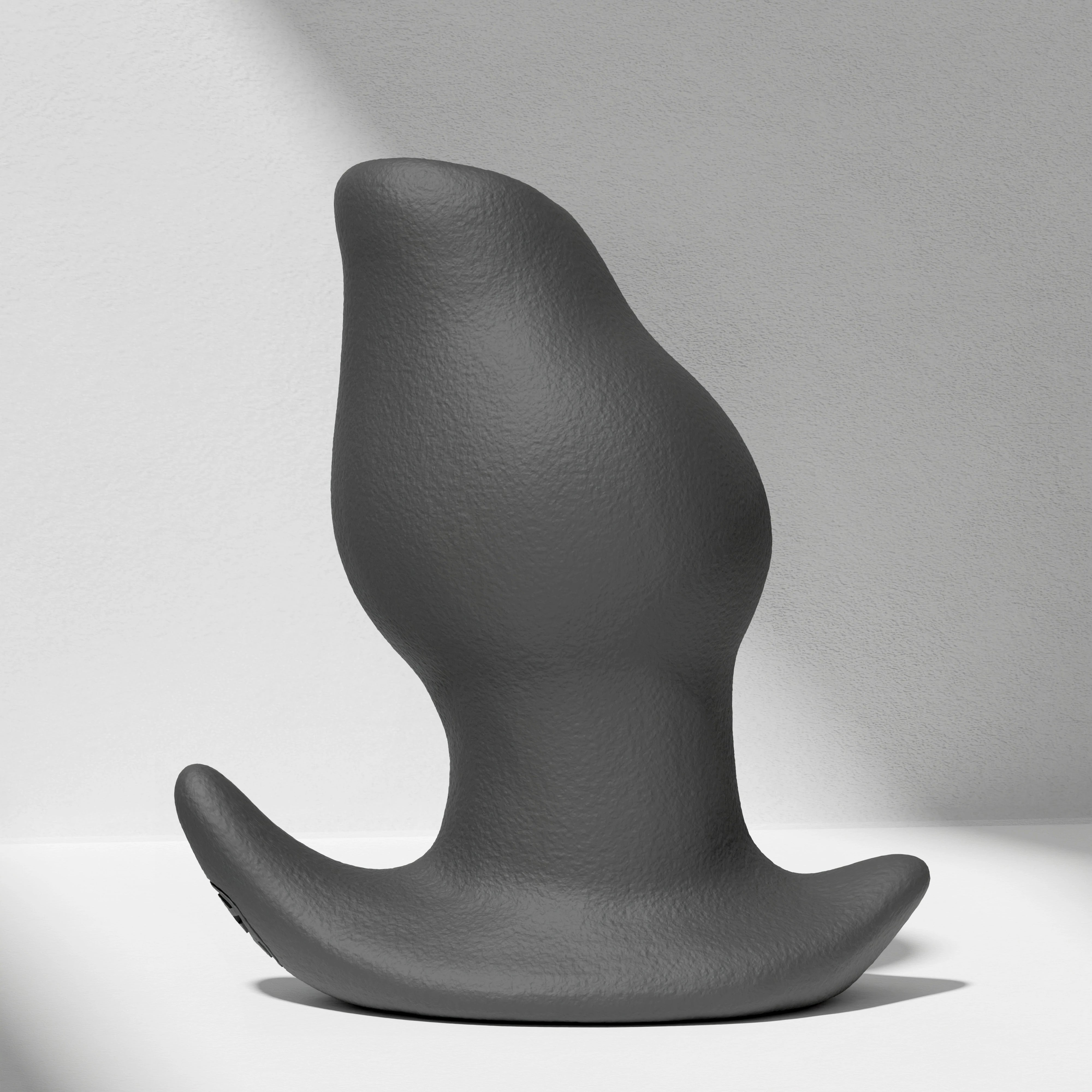 GreedyCluster GREEDYHOLE TUNNEL PLUG 03 silicone tunnel butt plug black product view