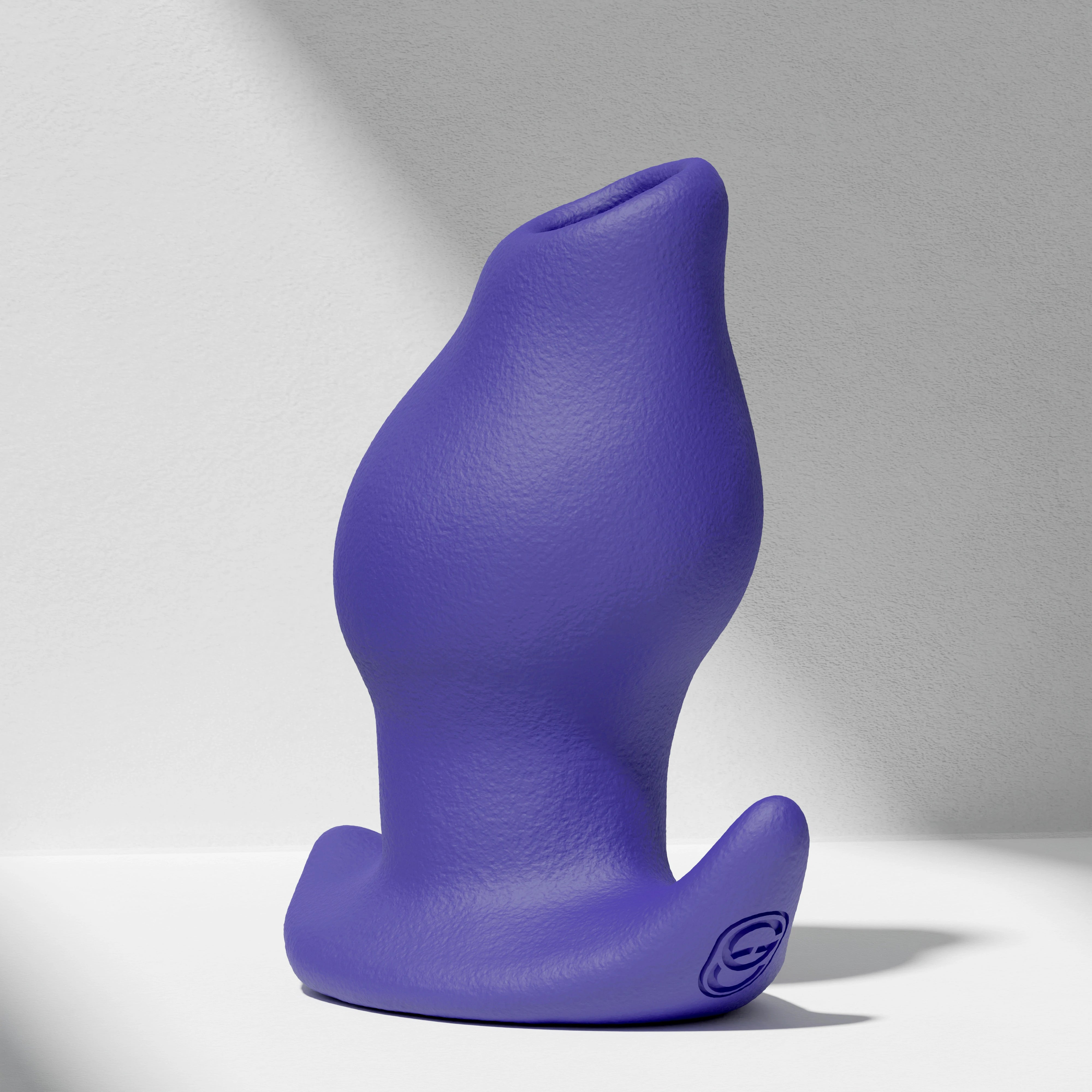 GreedyCluster GREEDYHOLE TUNNEL PLUG 03 silicone tunnel butt plug blue product view