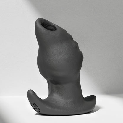 GreedyCluster GREEDYHOLE TUNNEL PLUG 02 silicone tunnel butt plug black product view
