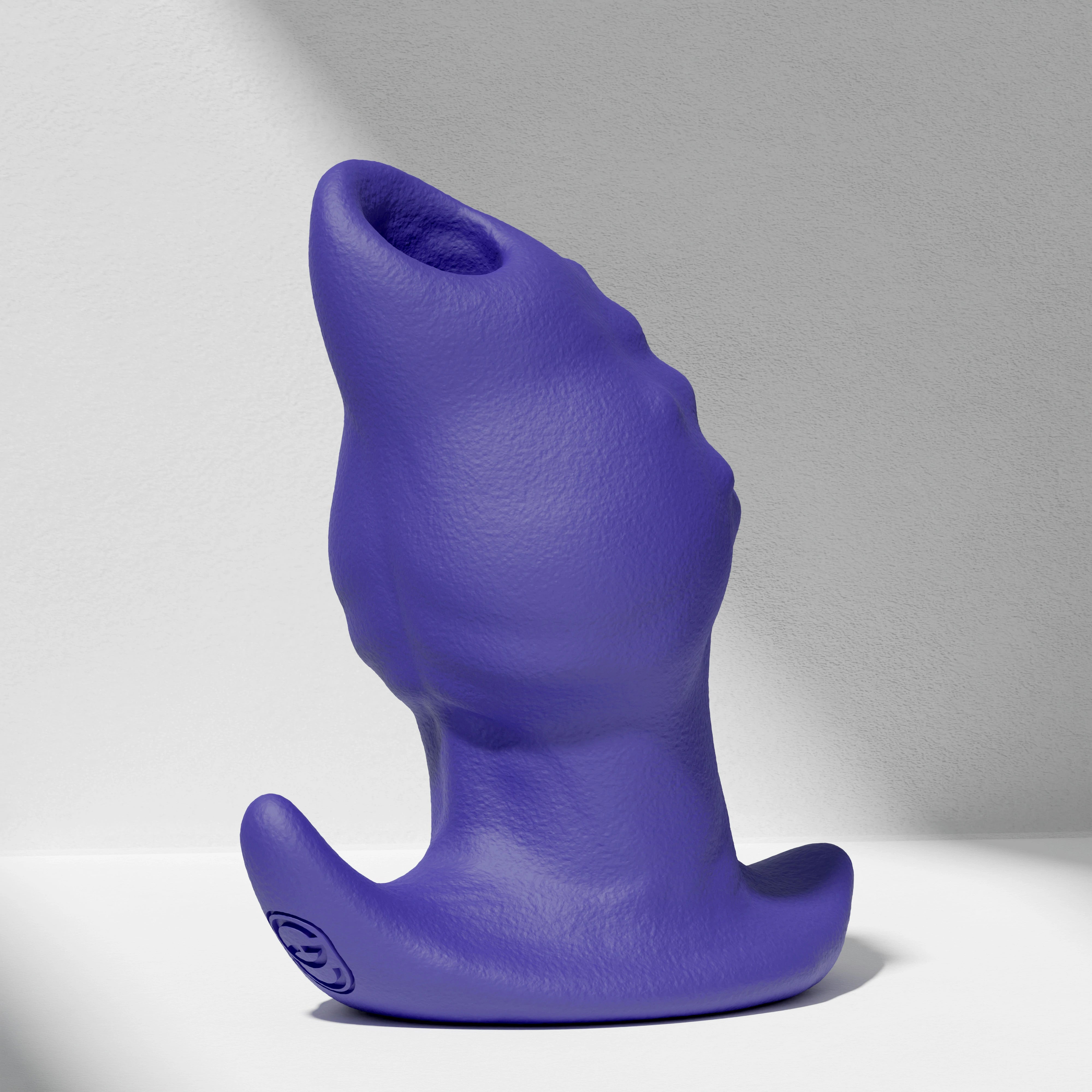 GreedyCluster GREEDYHOLE TUNNEL PLUG 02 silicone tunnel butt plug blue product view