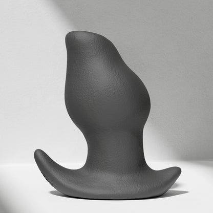 GreedyCluster GREEDYHOLE TUNNEL PLUG 03 silicone tunnel butt plug black product view