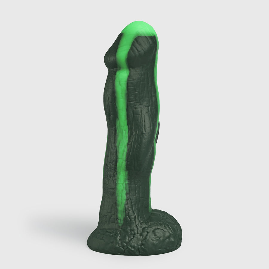 GreedyCluster HADES DILDO in Amortentia