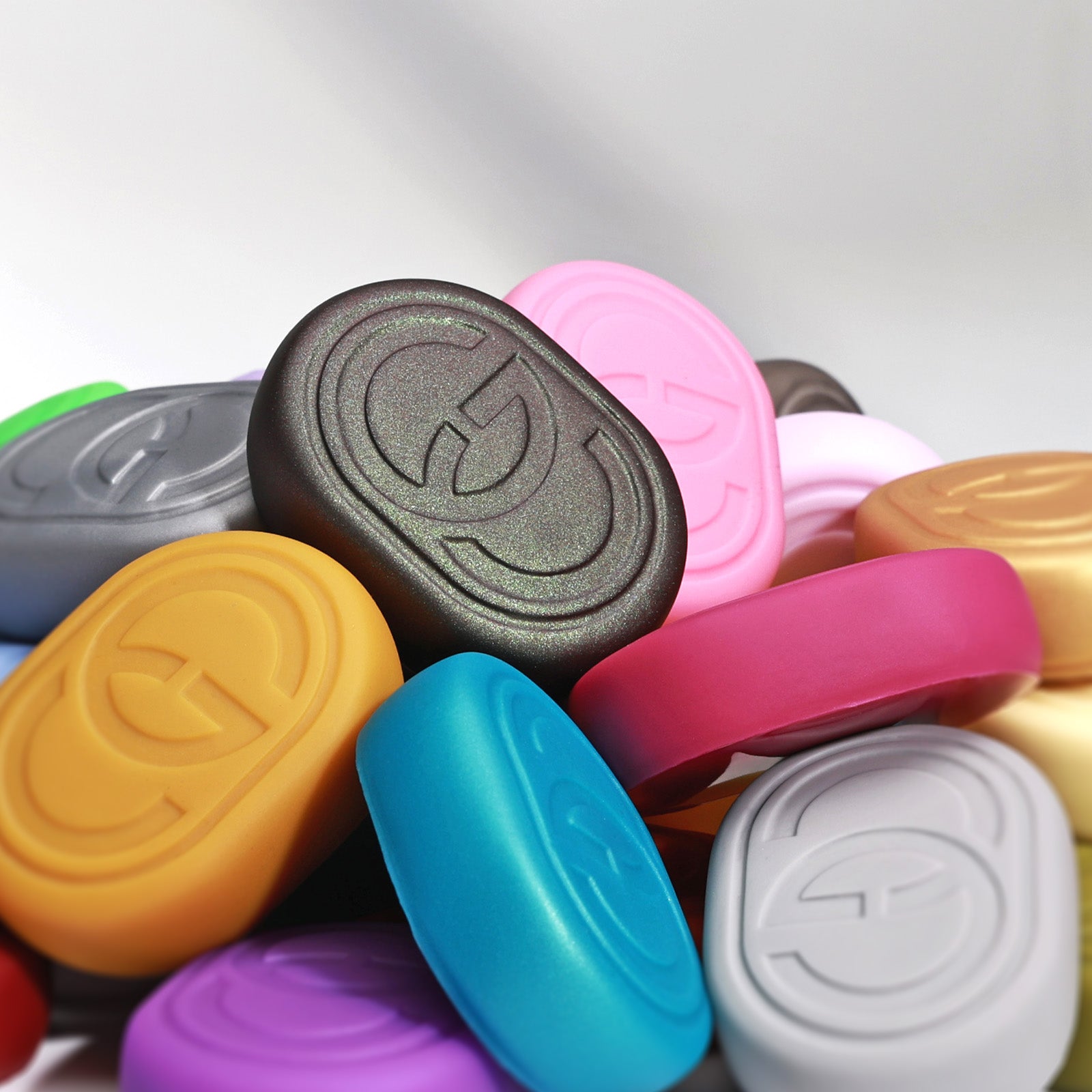 GreedyCluster custom color chart for platinum silicone sex toys