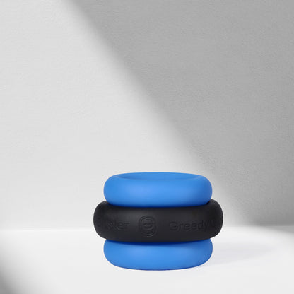 GreedyCluster O-RING 01 platinum silicone cock ring set with flexible ring design